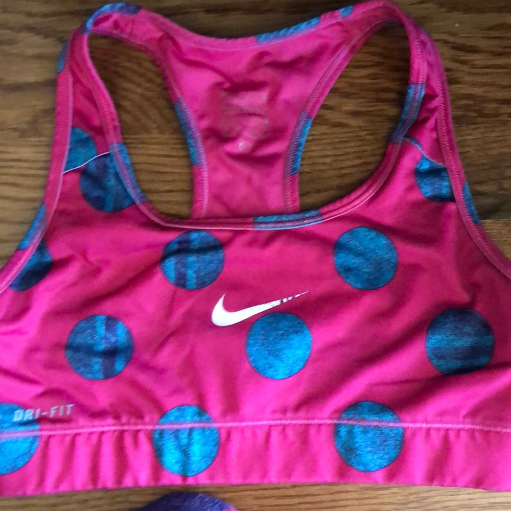 Nike sports bra -xs